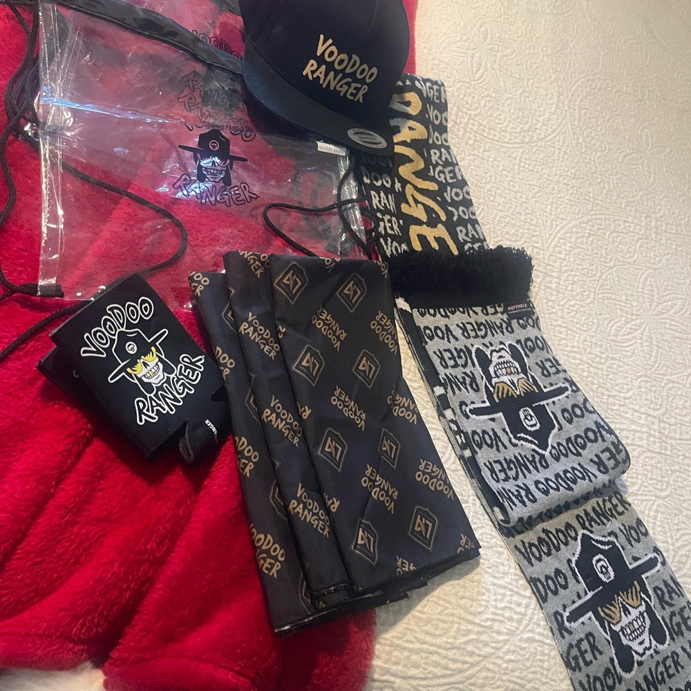 Voodoo Ranger Hat and Scarf Set